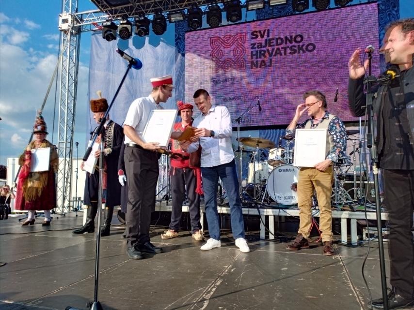 Gradska glazba Dubrovnik u Vukovaru nastupila na 5. izdanju festivala “SVI zaJEDNO HRVATSKO NAJ”